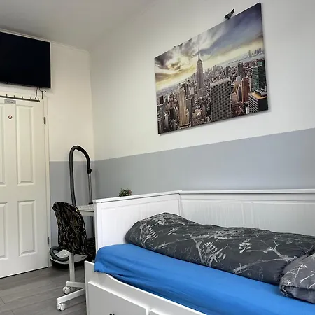 Modernes 4 Mit 6 Einzelnen Betten Apartmán *
